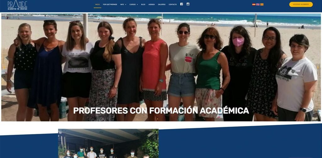 Captura de la página de inicio de Pirámide Idiomas